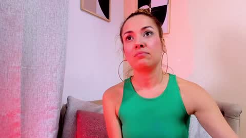 Snapshot of camilawm19 chatting on February 1, 2025, 7:36 am Camila online show from February 1, 2025, 7:36 am