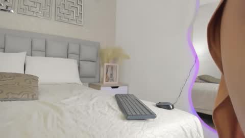 Snapshot of camile_carter chatting on February 25, 2026, 8:07 pm camile carter online show from February 25, 2026, 8:07 pm