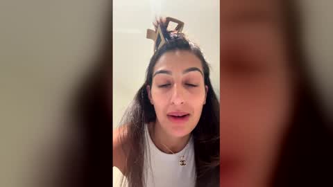 camiliakxoxo online show from February 21, 2026, 3:02 pm