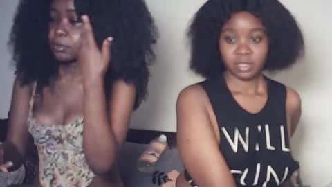 camiii online show from April 30, 2026, 8:42 am