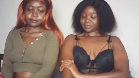 camiii online show from May 11, 2026, 3:56 am