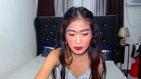 camilla_morena online show from March 8, 2025, 2:01 am
