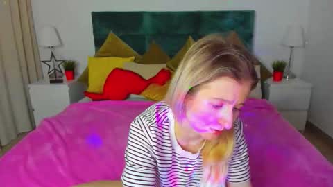 camilladreamer online show from March 14, 2026, 8:03 pm