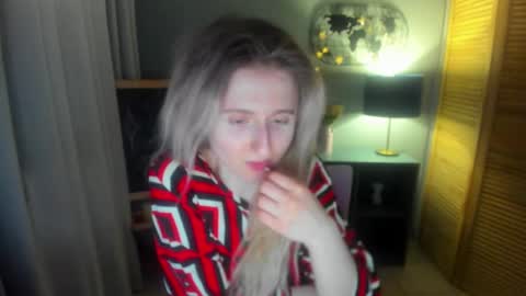 camilladreamer online show from April 5, 2026, 3:15 am