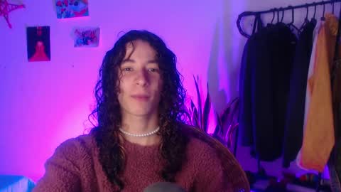 Snapshot of camille_delrey chatting on January 28, 2025, 11:17 am Camille online show from January 28, 2025, 11:17 am