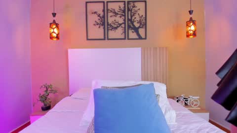 Camille Lynn online show from December 29, 2024, 4:59 am