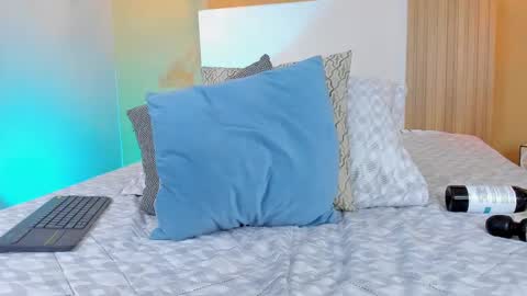 Camille Lynn online show from February 25, 2025, 11:08 am