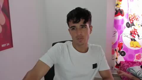 Snapshot of camilo887868 chatting on October 28, 2025, 5:15 pm camilo887868 online show from October 28, 2025, 5:15 pm