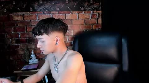 Snapshot of camilo_konor chatting on February 25, 2026, 12:04 pm CAMI online show from February 25, 2026, 12:04 pm