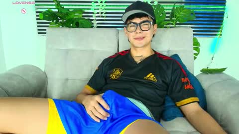 Snapshot of camilo_xcam chatting on February 2, 2026, 9:13 pm CAMILO online show from February 2, 2026, 9:13 pm