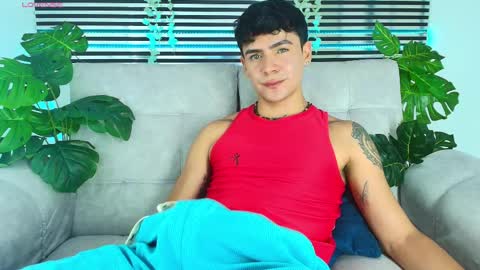 Snapshot of camilo_xcam chatting on April 9, 2026, 8:36 pm CAMILO online show from April 9, 2026, 8:36 pm