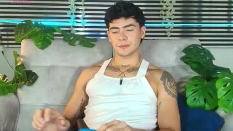 Snapshot of camilo_xcam chatting on May 18, 2026, 4:24 pm CAMILO online show from May 18, 2026, 4:24 pm