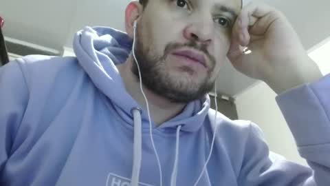 camilo online show from February 3, 2025, 1:41 am