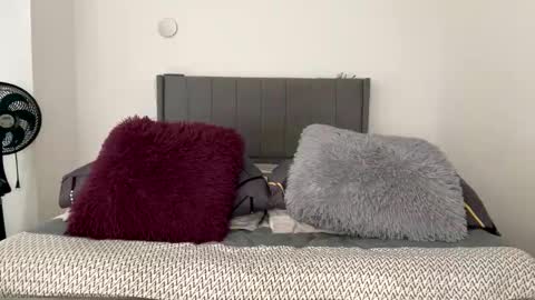 camilor_30 online show from March 20, 2026, 11:48 am