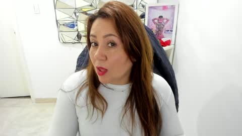 camixxx_m online show from April 1, 2026, 1:41 pm