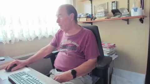 Cammee online show from November 3, 2025, 8:26 am