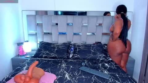 Snapshot of cammiila chatting on February 24, 2026, 4:16 pm Camila online show from February 24, 2026, 4:16 pm