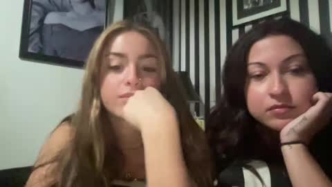 Snapshot of camncaroline chatting on September 22, 2025, 4:25 am camncaroline online show from September 22, 2025, 4:25 am