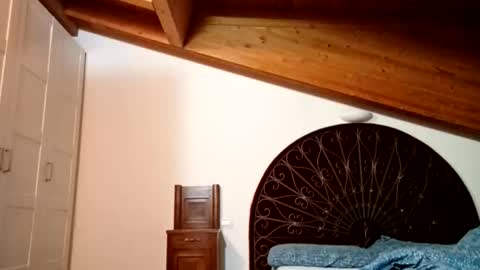 campas59100 online show from December 21, 2025, 6:59 pm