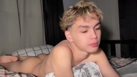 Snapshot of camwithethan chatting on February 27, 2026, 8:03 am Ethan online show from February 27, 2026, 8:03 am