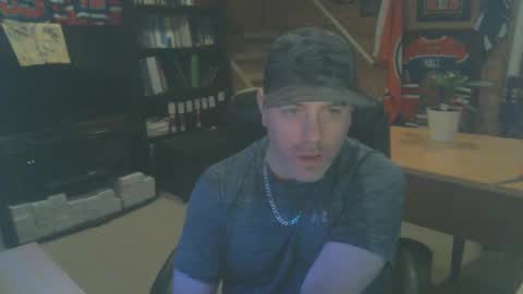 Snapshot of canadianboi6969 chatting on December 24, 2024, 8:11 am CanadianBacon6969 online show from December 24, 2024, 8:11 am