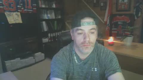Snapshot of canadianboi6969 chatting on December 25, 2024, 8:40 am CanadianBacon6969 online show from December 25, 2024, 8:40 am