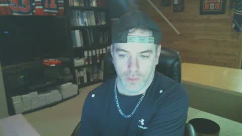 Snapshot of canadianboi6969 chatting on February 21, 2025, 9:43 pm CanadianBacon6969 online show from February 21, 2025, 9:43 pm