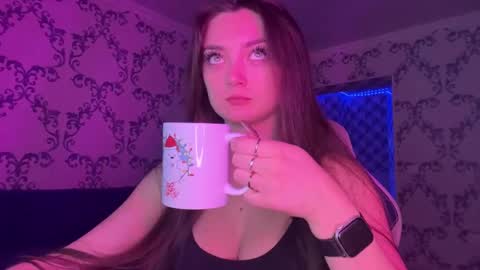 Snapshot of cancychill chatting on February 18, 2026, 7:04 am Kate online show from February 18, 2026, 7:04 am