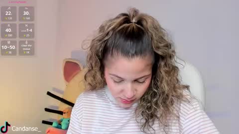 Candase online show from November 26, 2025, 12:44 am