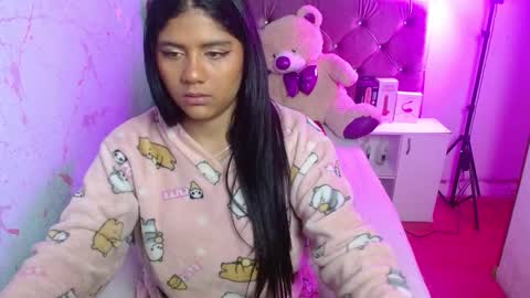 Snapshot of candela_smith chatting on January 16, 2026, 12:31 pm Candelaria online show from January 16, 2026, 12:31 pm