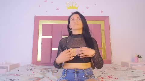 Candelita online show from March 9, 2026, 1:59 pm