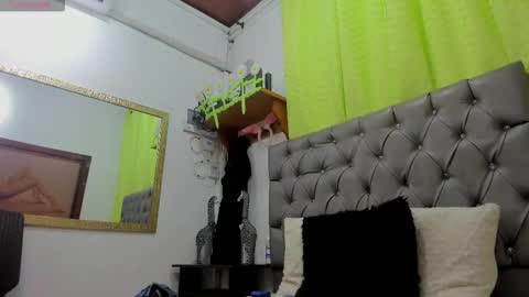 candi afrodita online show from October 23, 2025, 4:50 pm