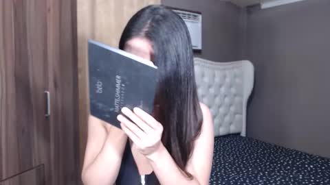 Snapshot of candice_beloved chatting on February 25, 2025, 5:36 pm Mathy online show from February 25, 2025, 5:36 pm