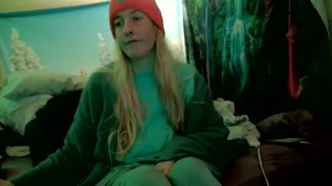 Candi online show from February 21, 2026, 2:12 am