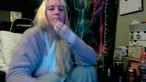 Candi online show from May 16, 2026, 10:36 am