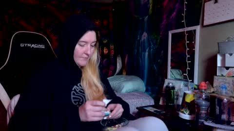 Candi online show from July 28, 2026, 3:54 pm