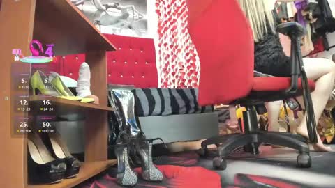 Candy FOLLOW ME online show from May 17, 2026, 12:34 pm
