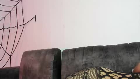 Snapshot of candy_cumy1 chatting on October 31, 2025, 7:31 am Dayan Camila online show from October 31, 2025, 7:31 am