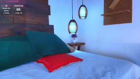 Jolie online show from February 14, 2026, 8:27 pm