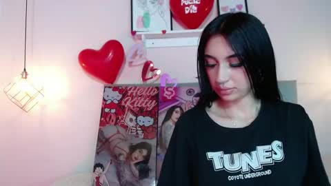Snapshot of candy_leila3 chatting on February 19, 2025, 7:48 pm Leila online show from February 19, 2025, 7:48 pm