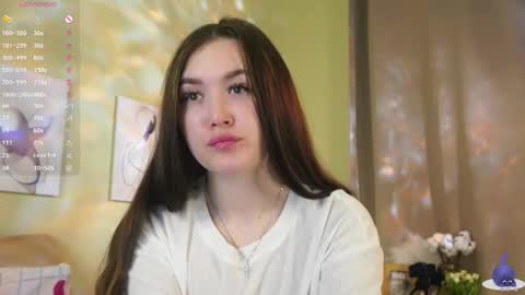 Leya online show from February 16, 2026, 5:03 am