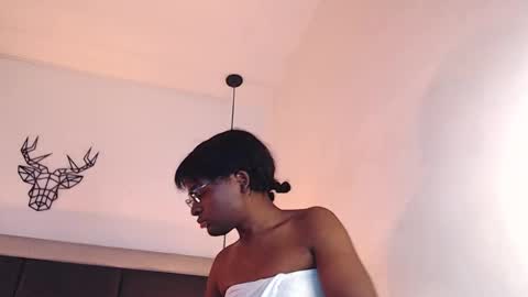 CANDY LOVE  DANNA online show from November 30, 2025, 6:12 pm