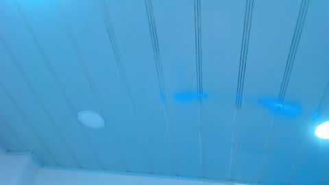 Candy online show from October 3, 2025, 8:50 pm