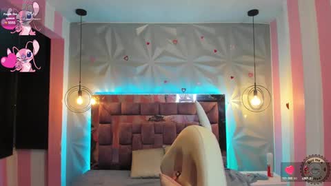 Ania online show from January 4, 2025, 11:11 am