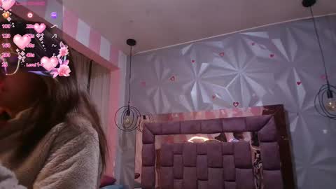 Ania online show from September 18, 2025, 11:12 am