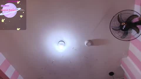 Ania online show from October 15, 2025, 11:21 am