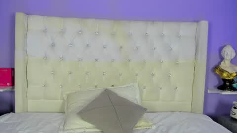 Candy  online show from July 4, 2026, 7:31 pm