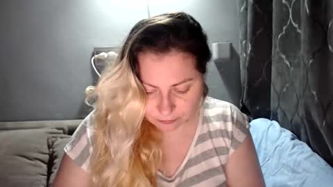 Laura online show from January 11, 2026, 8:03 pm