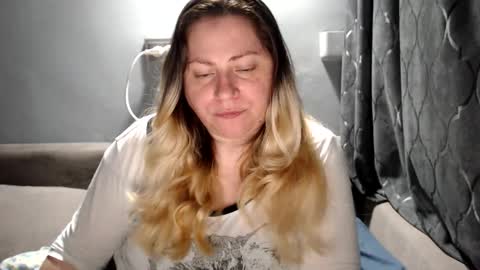 Laura online show from May 26, 2026, 6:48 pm