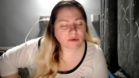 Laura online show from May 27, 2026, 7:22 pm